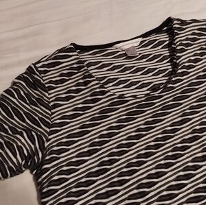 Christopher & Banks Textured Shirt Size S